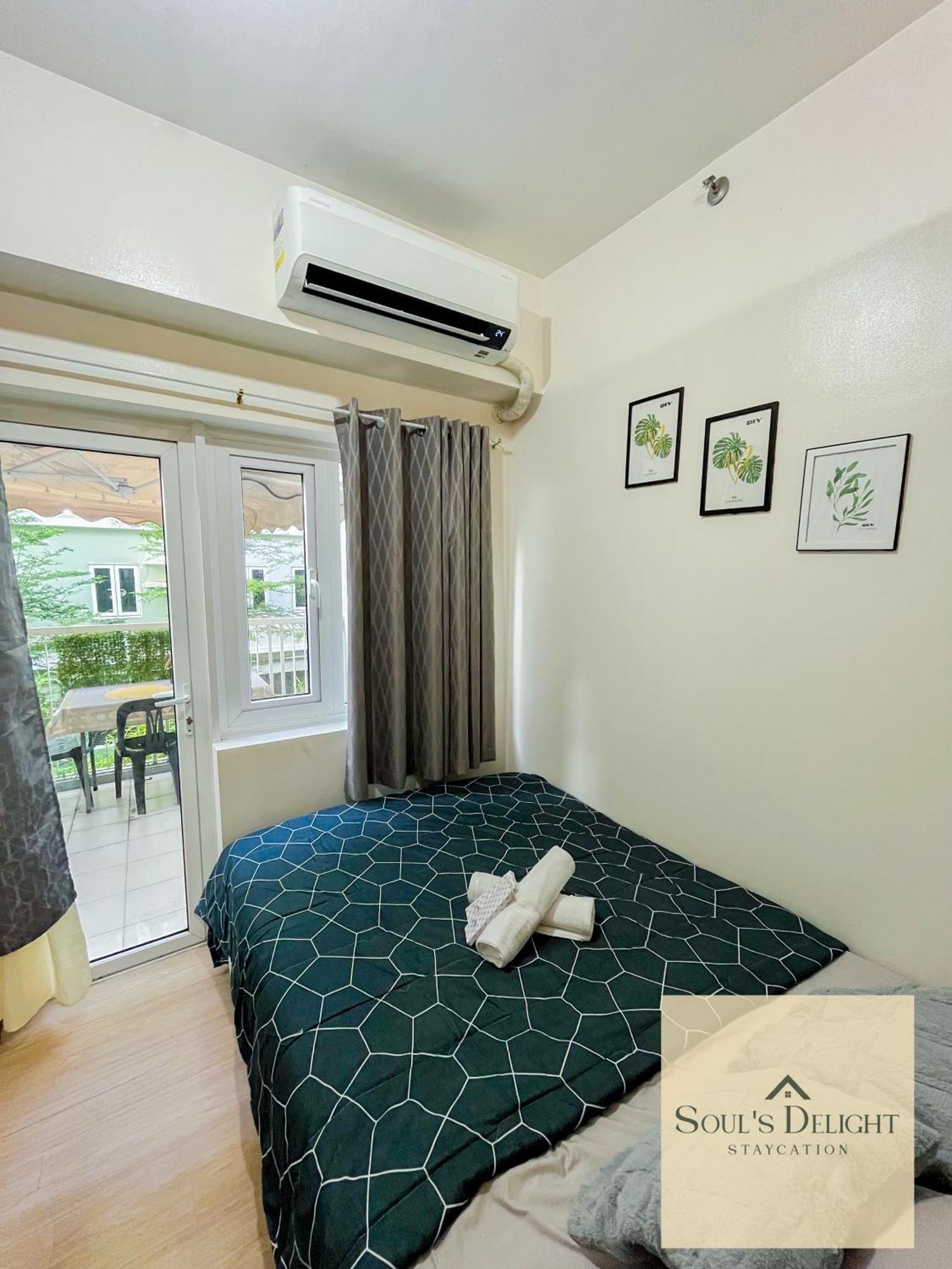 A Peaceful Condotel With Balcony At Qc Apartment Manila
